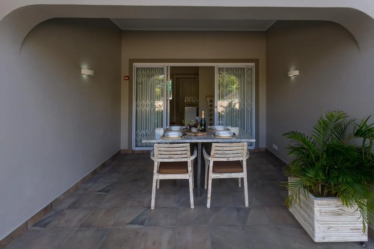 Beau Vallon Villa Chalets 0*, Beau Vallon (Mahe)