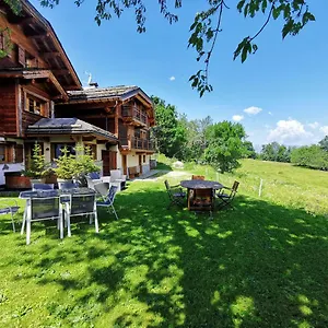  Chalet Emilie France