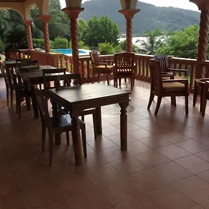 Maison d'hôtes Bayview -sea Side, Anse Boileau