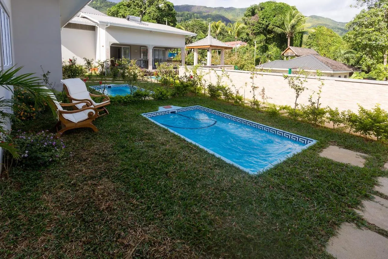 Beau Vallon Villa Chalets  Beau Vallon (Mahe)