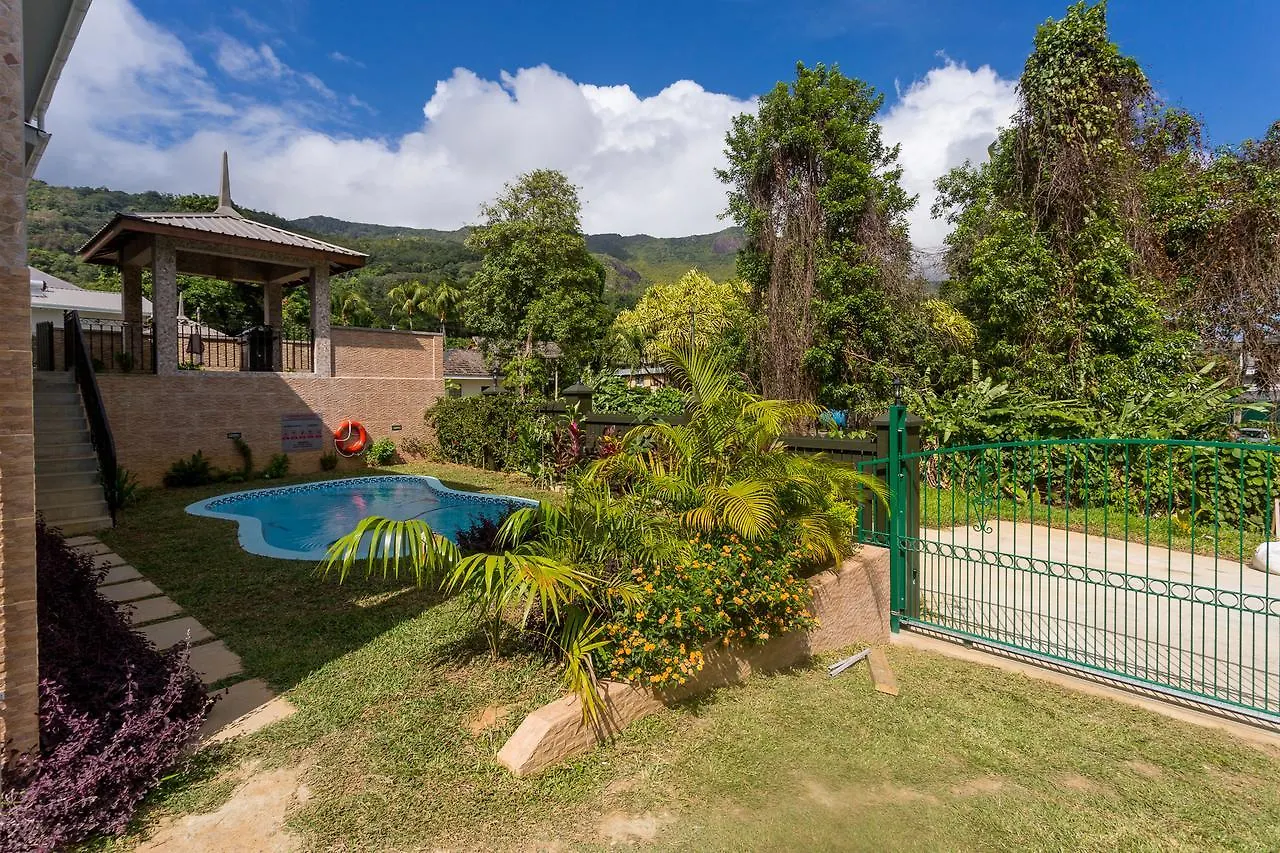 Beau Vallon Villa Chalets Seychelles