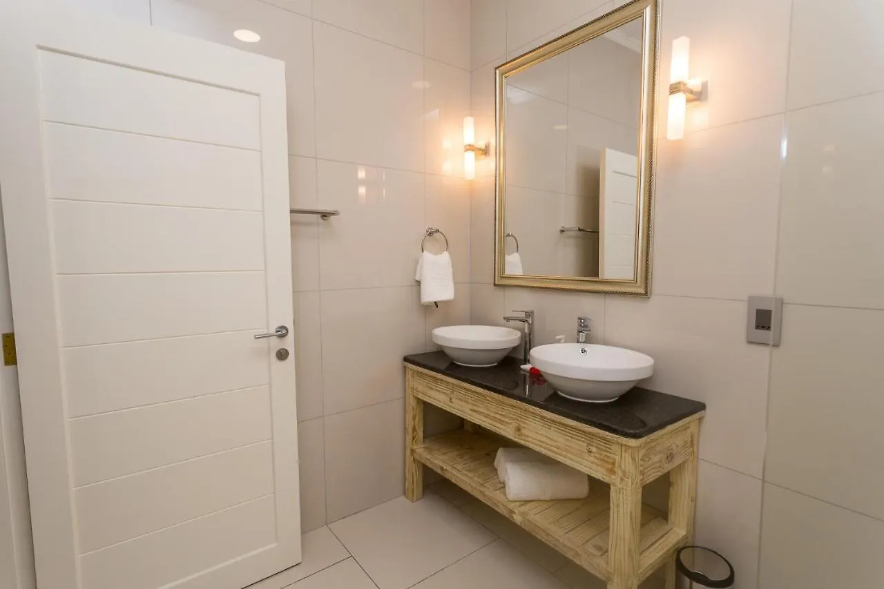 Beau Vallon Villa Chalets Seychelles