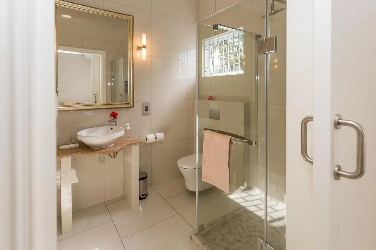Beau Vallon Villa Chalets